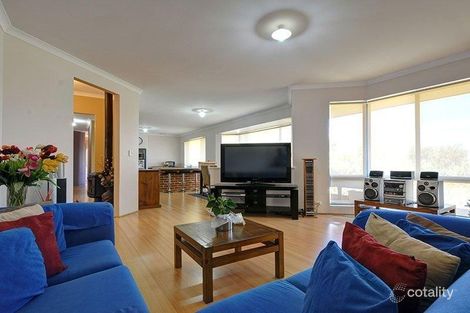 Property photo of 19 Hereford Way Lower Chittering WA 6084