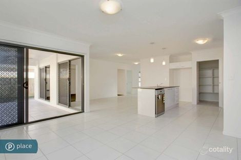 Property photo of 19 Pamphlett Street Oxley QLD 4075