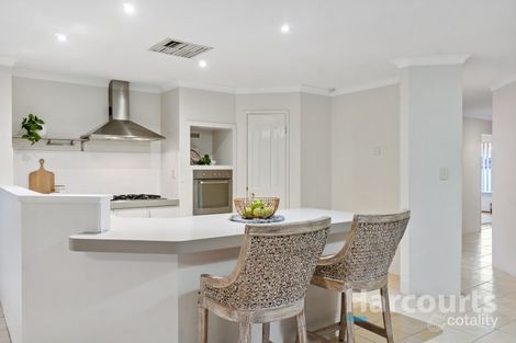 Property photo of 6 Kippilaw Loop Carramar WA 6031