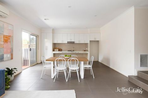 Property photo of 2/5 Capri Court Reservoir VIC 3073