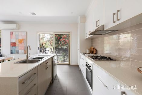 Property photo of 2/5 Capri Court Reservoir VIC 3073