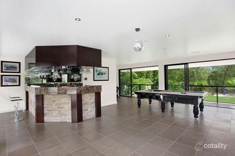 Property photo of 17 Gwydir Court Helensvale QLD 4212