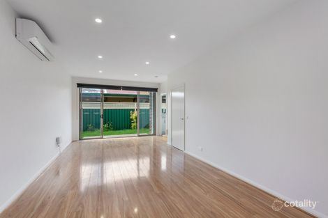 Property photo of 2/115 Cheddar Road Reservoir VIC 3073