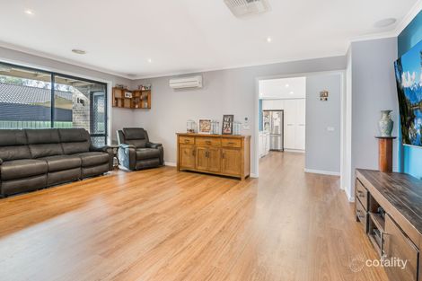 Property photo of 32 Glenelg Drive Maiden Gully VIC 3551