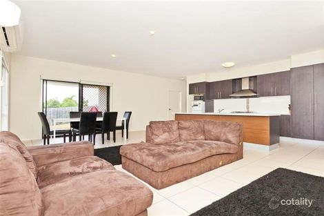 Property photo of 10 Dingo Street North Lakes QLD 4509