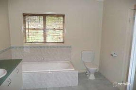 Property photo of 24 Urquhart Street Castlemaine VIC 3450