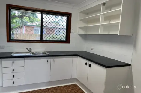 Property photo of 4/51 Imperial Parade Labrador QLD 4215