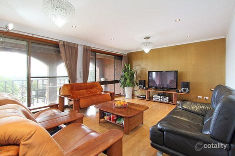 Property photo of 22 Monkhouse Drive Endeavour Hills VIC 3802