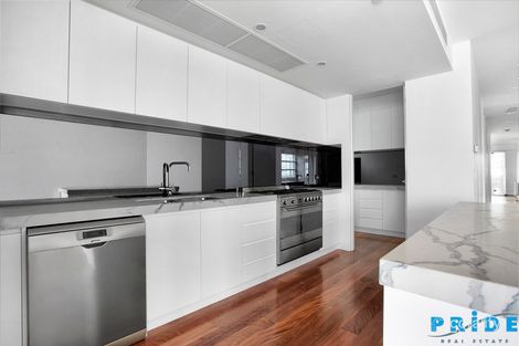 Property photo of 251 Beaconsfield Parade Middle Park VIC 3206
