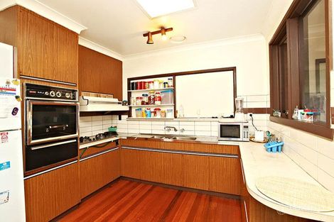 Property photo of 6 Glinden Avenue Ardeer VIC 3022