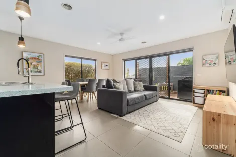 Property photo of 4 Millicent Road Langwarrin VIC 3910