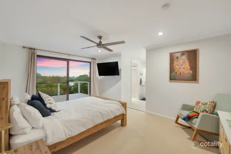 Property photo of 83 Hillside Road Avoca Beach NSW 2251