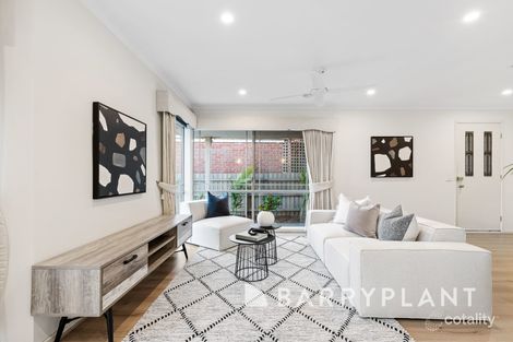Property photo of 4 Rockwall Close Sydenham VIC 3037