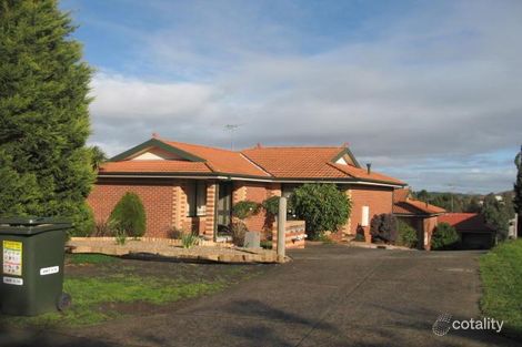 2/15 Green Valley Gr, Meadow Heights, VIC 3048