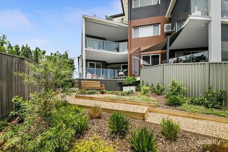 Property photo of 5/22 Bay Terrace Wynnum QLD 4178
