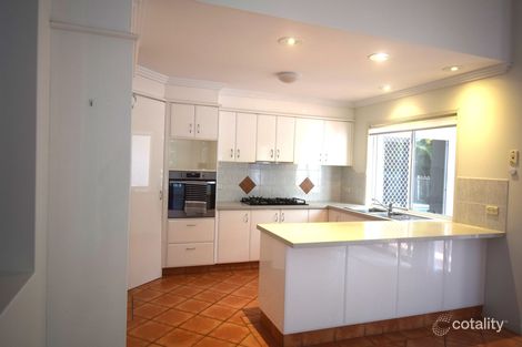 Property photo of 46 Sickle Avenue Hope Island QLD 4212