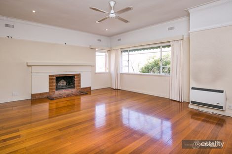 17/2 Jessamine Ave, Prahran, VIC 3181