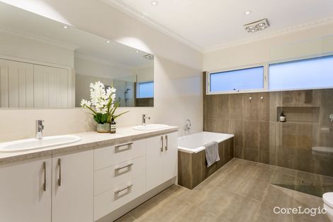 Property photo of 45 Campbell Road Hawthorn East VIC 3123