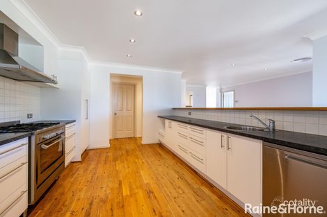 Property photo of 4 Jarrah Court Kelso NSW 2795