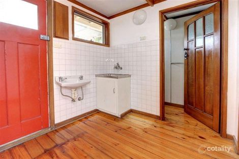 Property photo of 25 Fifth Avenue Rosebud VIC 3939