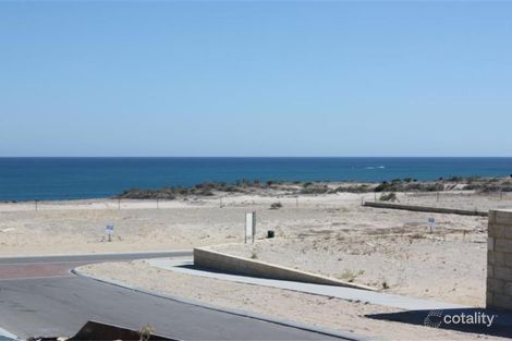 Property photo of 31 Watersun Gardens Jindalee WA 6036