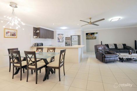 Property photo of 8 Venn Court Wynnum West QLD 4178