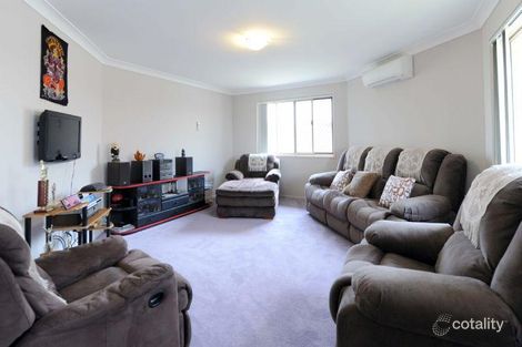 Property photo of 8 Venn Court Wynnum West QLD 4178