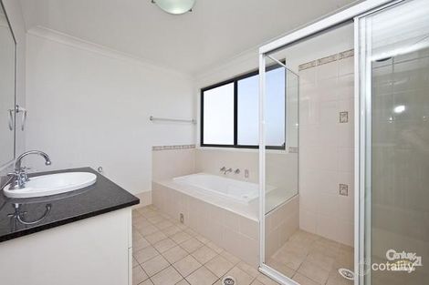 Property photo of 42 John Verge Avenue Rutherford NSW 2320