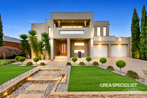 33 Beauford Ave, Narre Warren South, VIC 3805