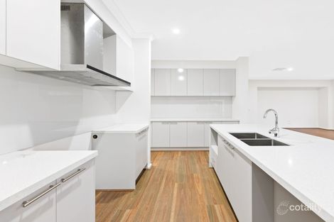 Property photo of 12 Gleeson Way Deanside VIC 3336
