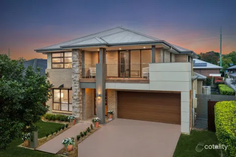 21 GRASSTREE AVE, WOONGARRAH, NSW 2259