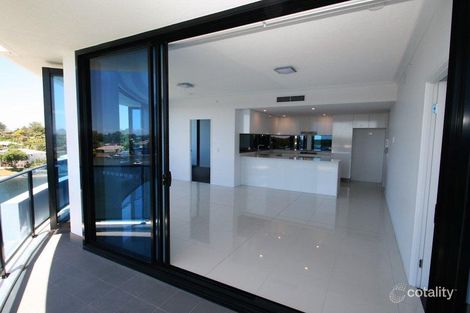 1305/5 Harbour Side Ct, Biggera Waters, QLD 4216