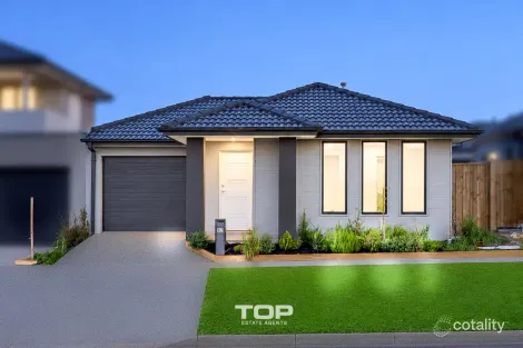 82 CLARA DR, CLYDE NORTH, VIC 3978