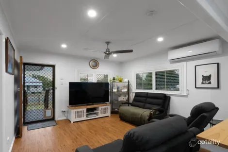 Property photo of 16 Don Street Lowood QLD 4311
