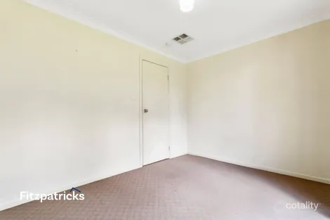 Property photo of 48 Oleander Crescent Lake Albert NSW 2650