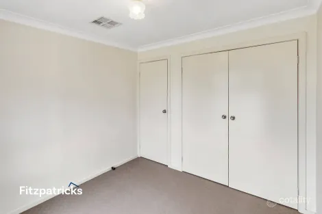 Property photo of 48 Oleander Crescent Lake Albert NSW 2650