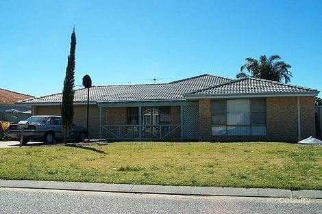 15 St Andrews Loop, Cooloongup, WA 6168