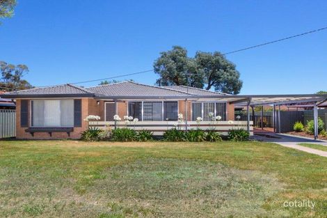 30 Main St, Lake Albert, NSW 2650