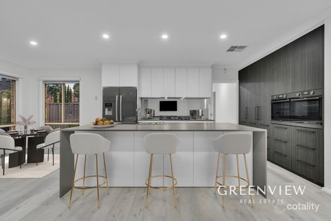 Property photo of 21 Trevino Way Cranbourne North VIC 3977