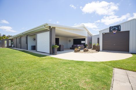 Property photo of 4 McIlwraith Way Rural View QLD 4740