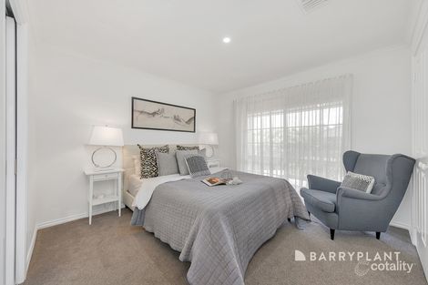 Property photo of 45 Manning Clark Road Mill Park VIC 3082