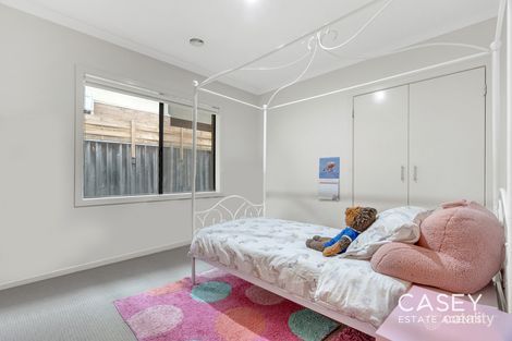 Property photo of 34 Verdant Avenue Sandhurst VIC 3977