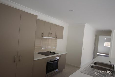 Property photo of 27 Cornelia Street Leichhardt QLD 4305