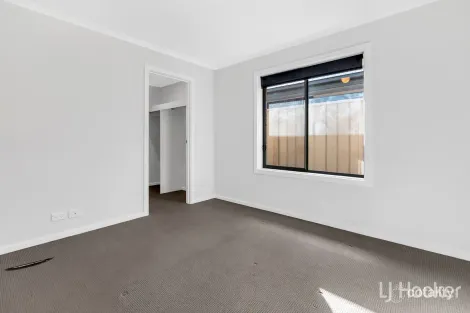 Property photo of 18A Mavros Road Elizabeth Downs SA 5113
