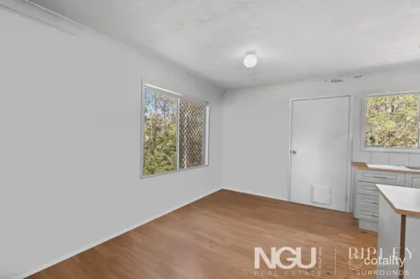 Property photo of 43 Swanbank Road Flinders View QLD 4305