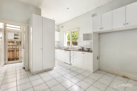 Property photo of 28 Newstead Street Caulfield VIC 3162