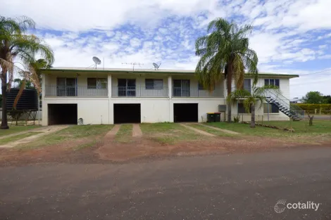 Property photo of 3/18 Alfred Street St George QLD 4487