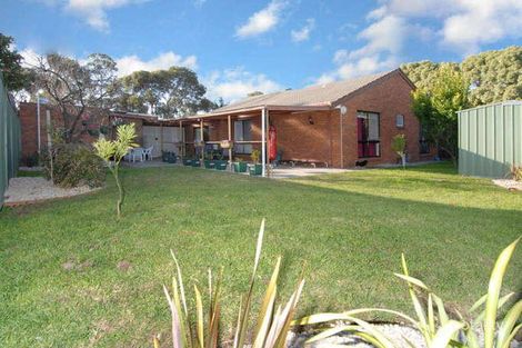 Property photo of 1 Apollo Road Taylors Lakes VIC 3038