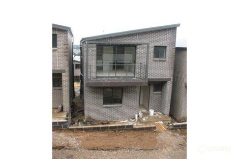 Property photo of 18 Burriang Way Pemulwuy NSW 2145