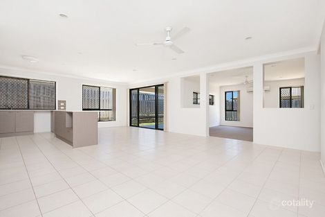Property photo of 24 Flametree Crescent Berrinba QLD 4117
